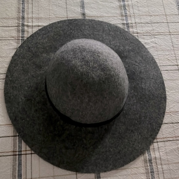 Charcoal Gray Wool Hat 4” Wide Brim Floppy Boho Cottagecore Peasant Romantic Hat - Picture 5 of 11